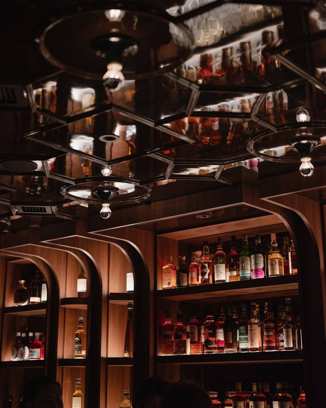 001 BAR photo 5